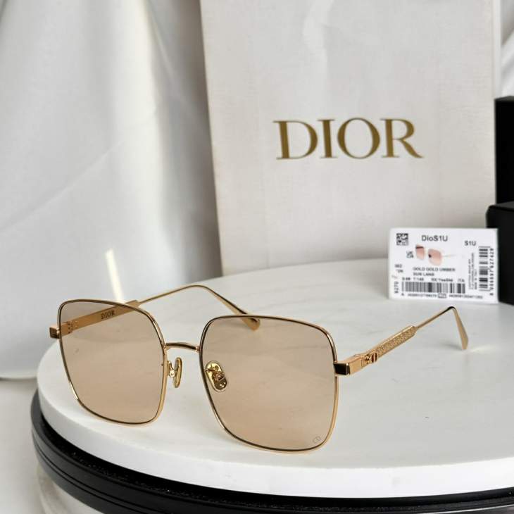 Picture of Dior Sunglasses _SKUfw76720879fw